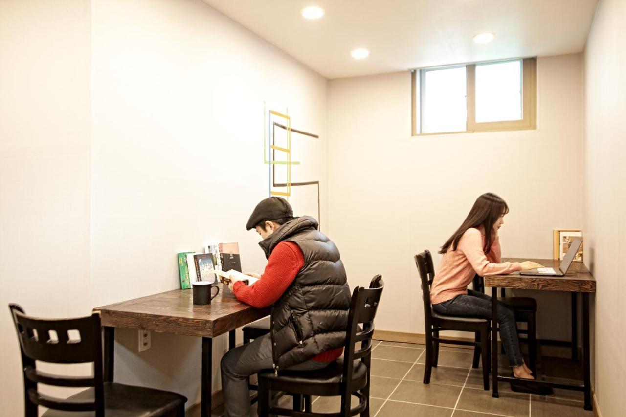 One Percent Hostel Jeonju Ngoại thất bức ảnh