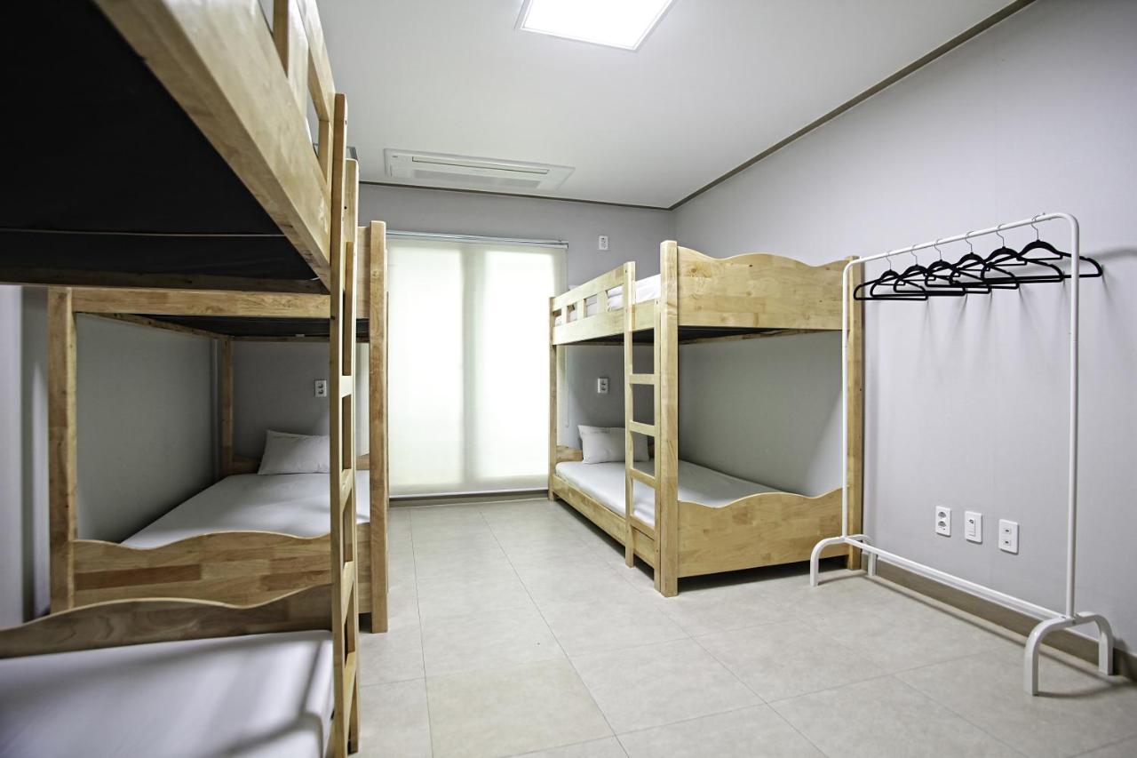 One Percent Hostel Jeonju Ngoại thất bức ảnh