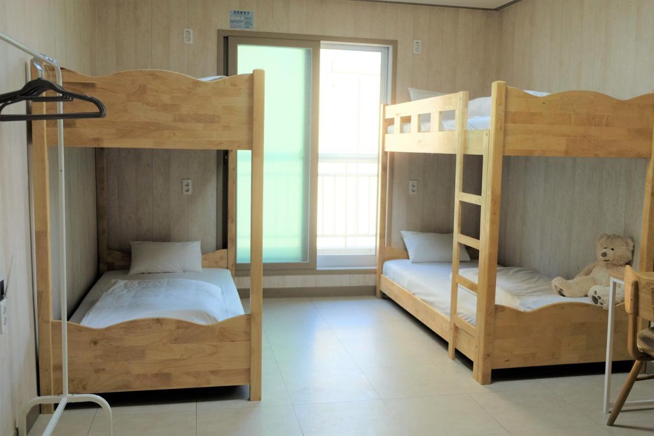 One Percent Hostel Jeonju Ngoại thất bức ảnh