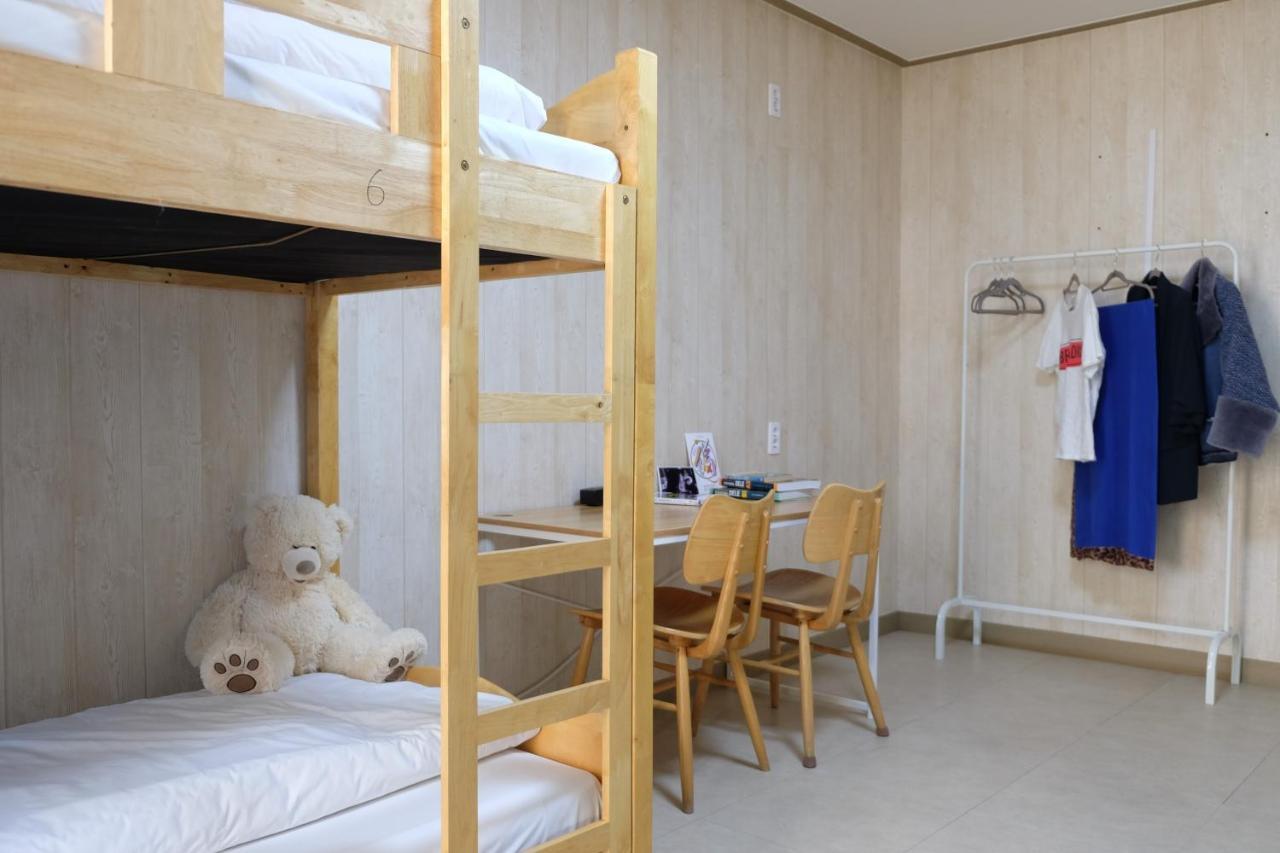 One Percent Hostel Jeonju Ngoại thất bức ảnh